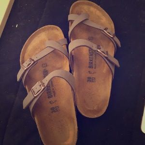 mayari birko-flor nubuck mocha birkenstock sandal